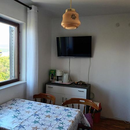 Apartment Stella Malinska Exteriör bild